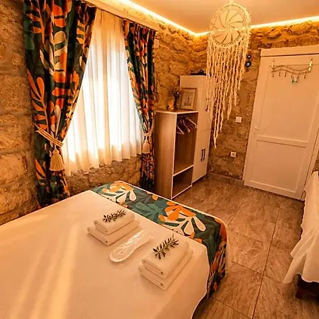 Otel Usta X Cirak Butik Ciftlikkoyu